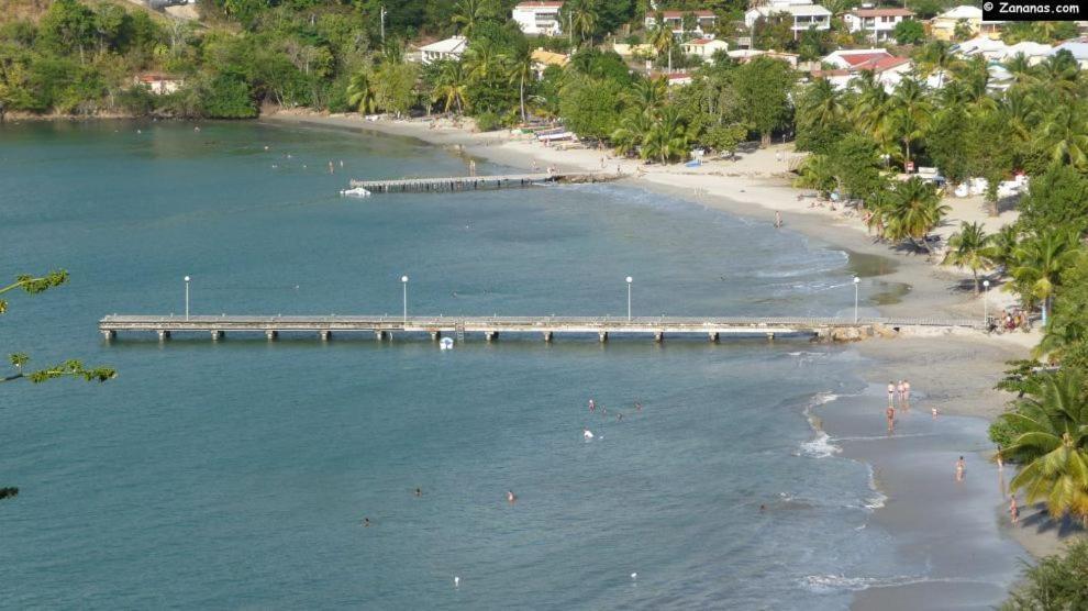 Chambre Chez L Habitant Sur La Plage Les Pieds Dans L Eau, Wifi Quartiers Anse a l'Ane Kültér fotó